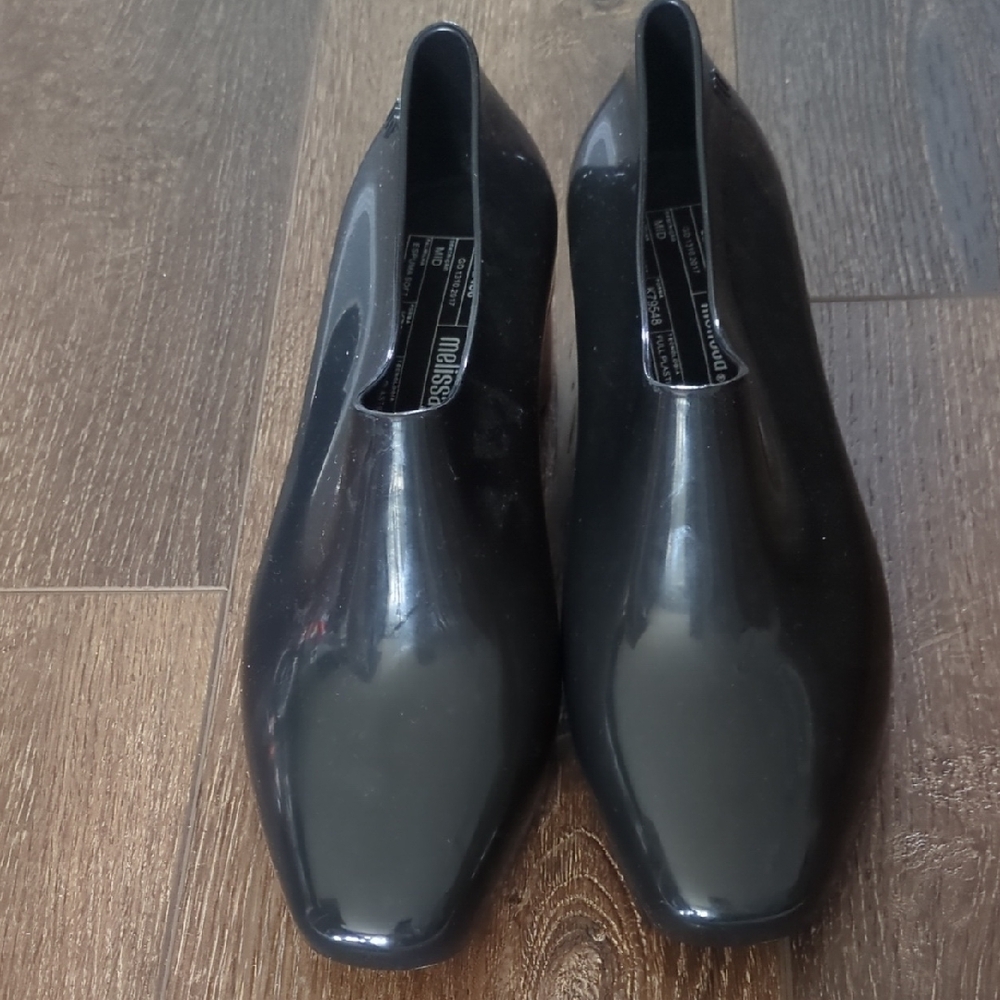 Melissa Black Shoes Polished and Sophisticated